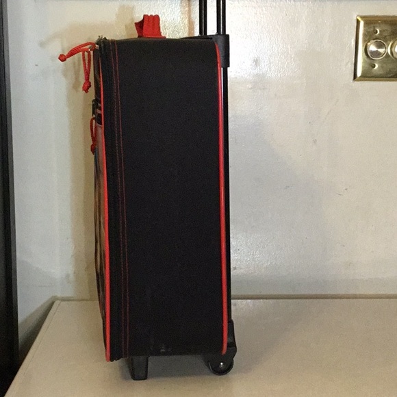 Spider Man Roller Case - Picture 2 of 5